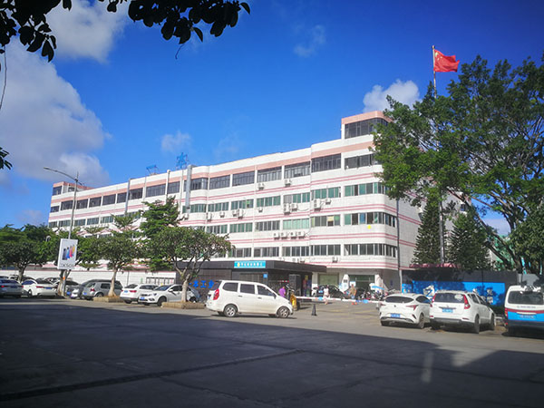 工厂大门